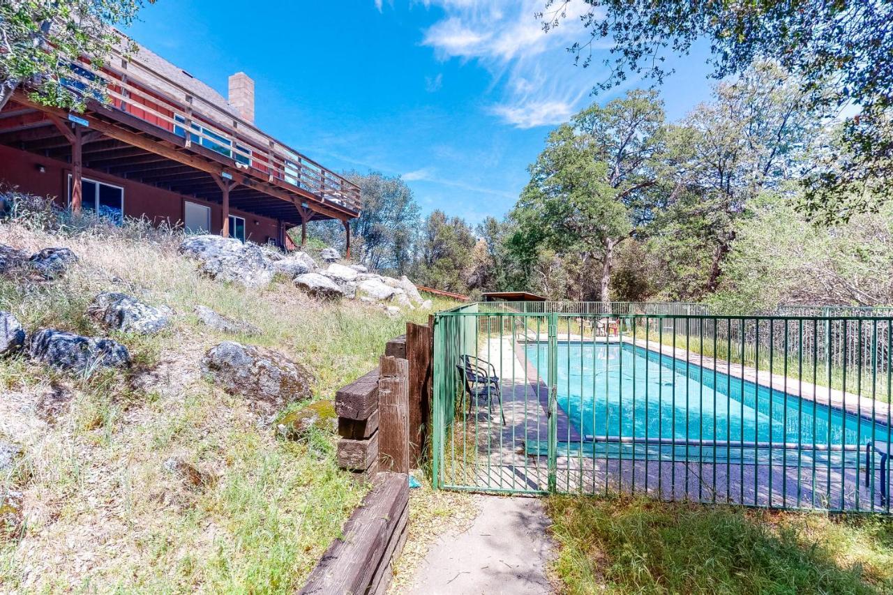 Villa Hodges Hill Yosemite House Oakhurst Esterno foto